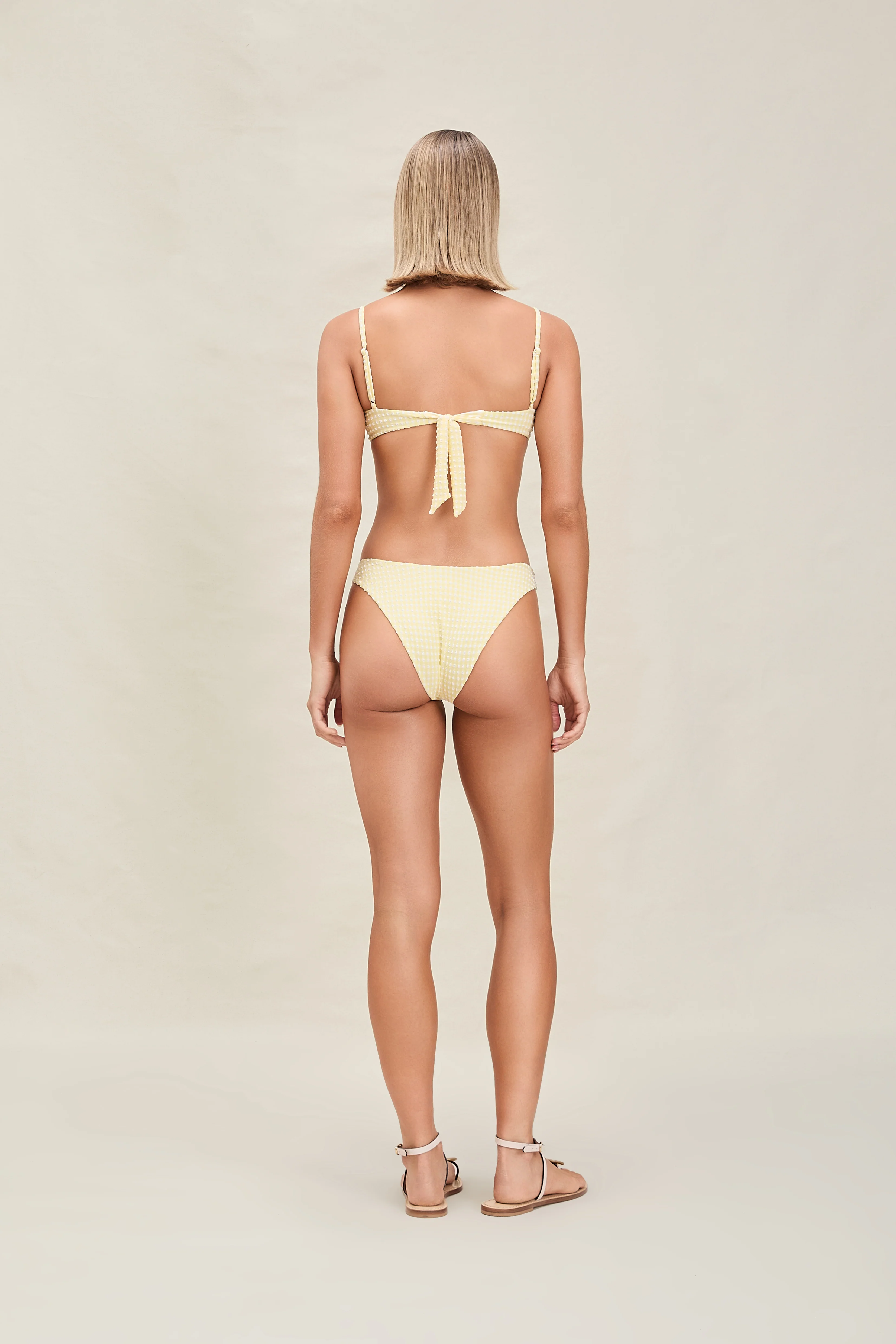 Larissa Bottom - Image 3